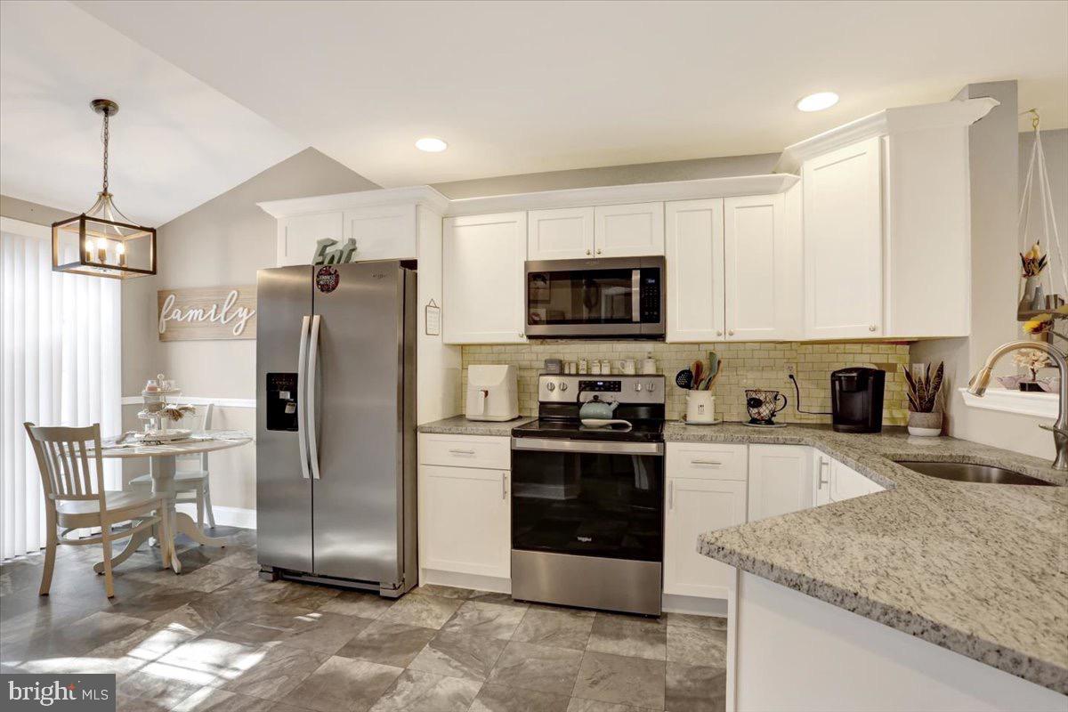 OAK HILL - Residential