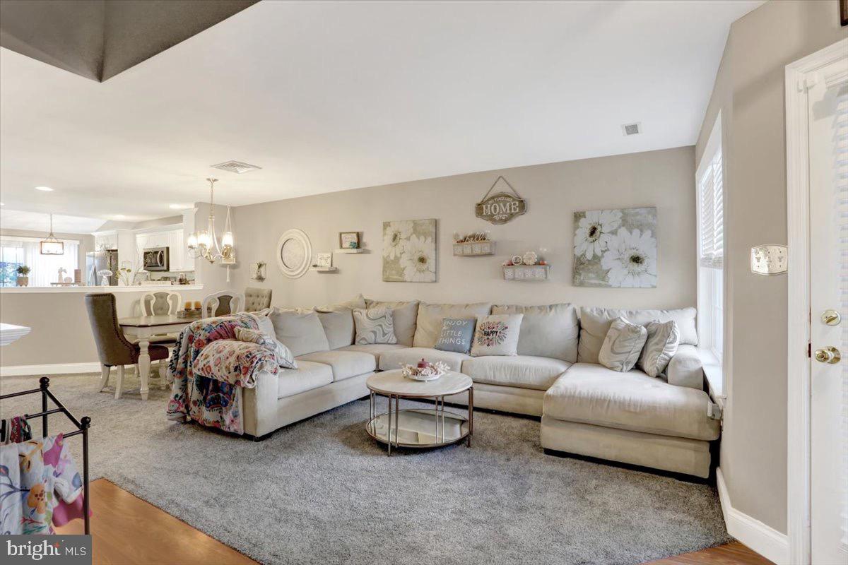 OAK HILL - Residential