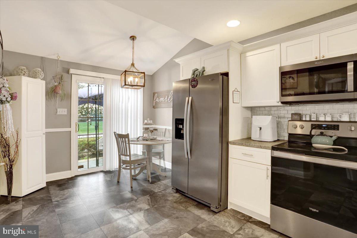 OAK HILL - Residential