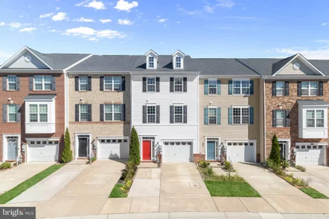 MLS: MDHW2073864