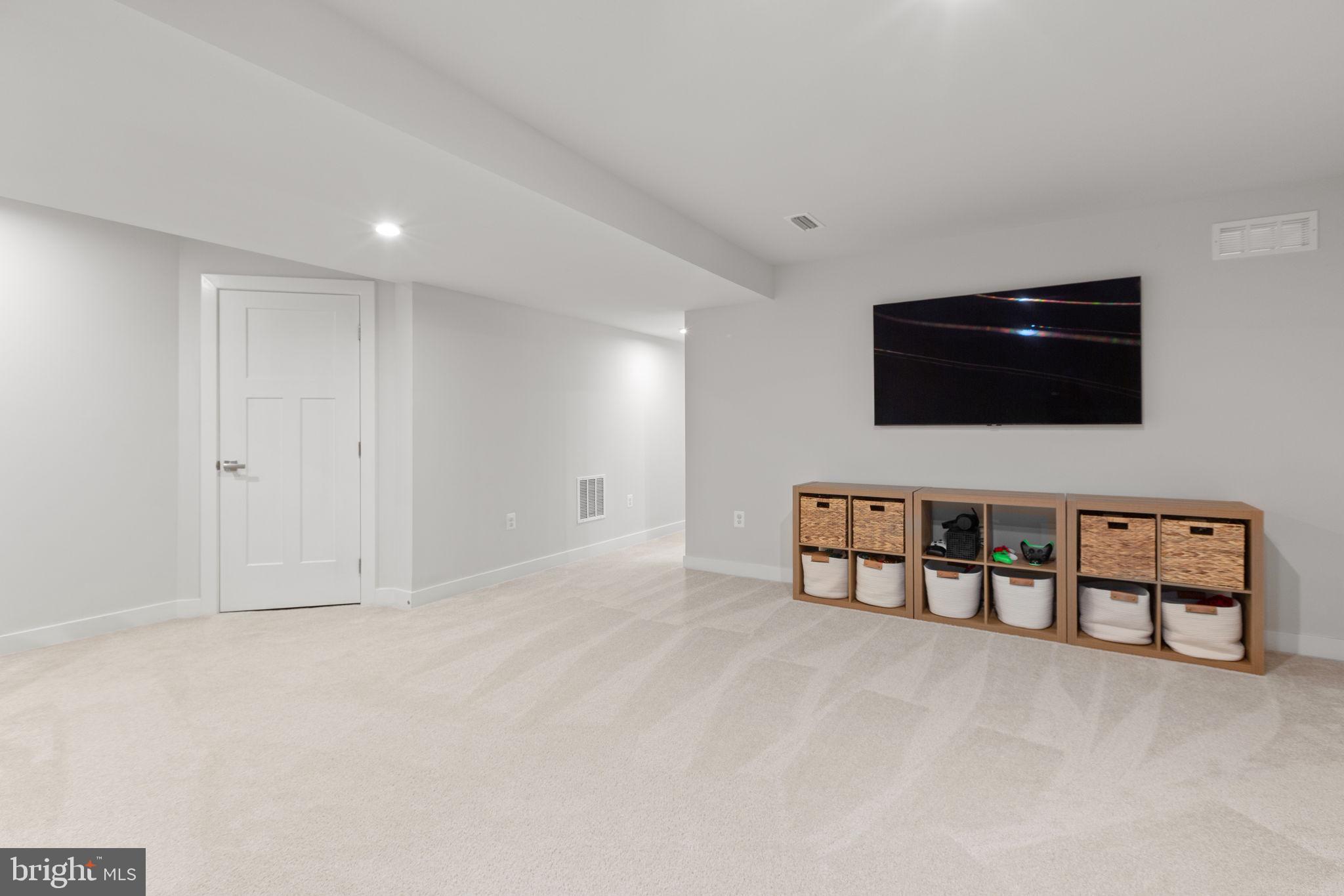 HOPYARD FARM - Residential