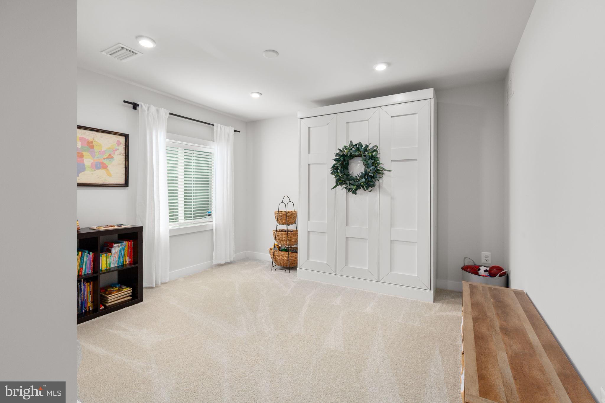 HOPYARD FARM - Residential