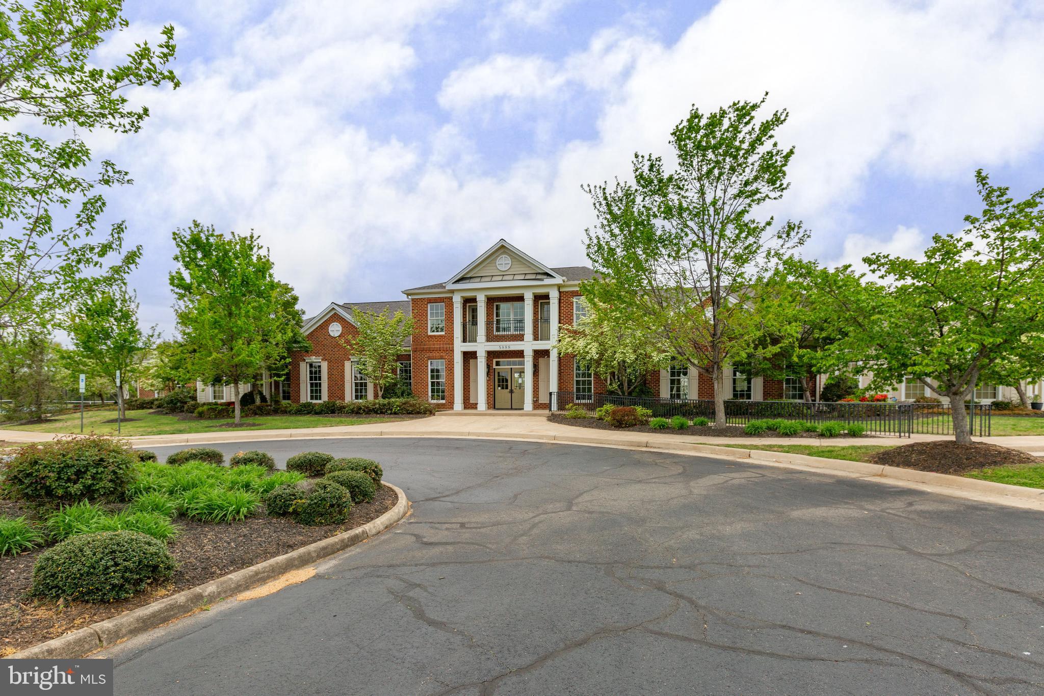 HOPYARD FARM - Residential