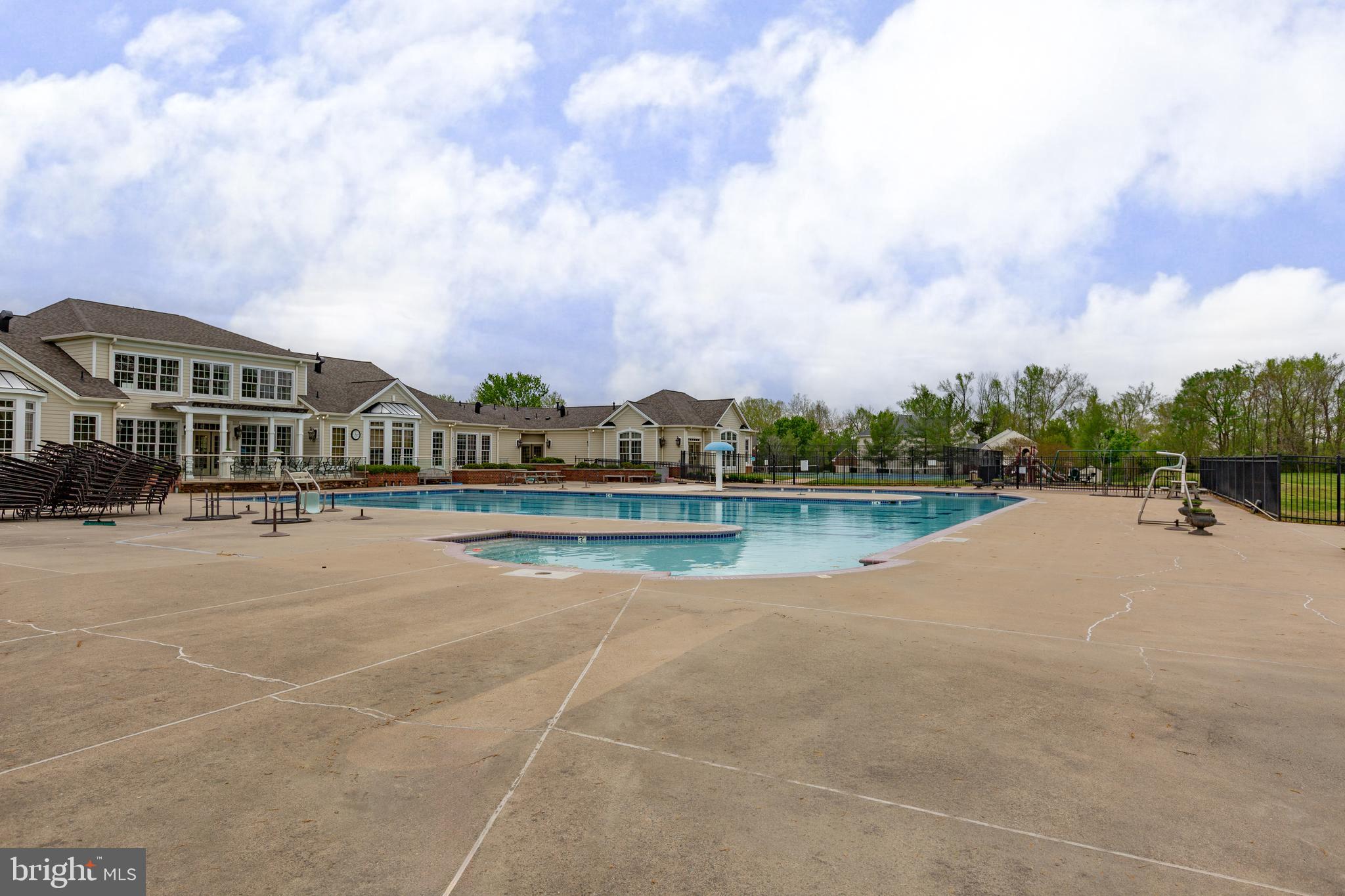 HOPYARD FARM - Residential