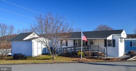 324 BLUE JAY DRIVE RED LION PA 17356