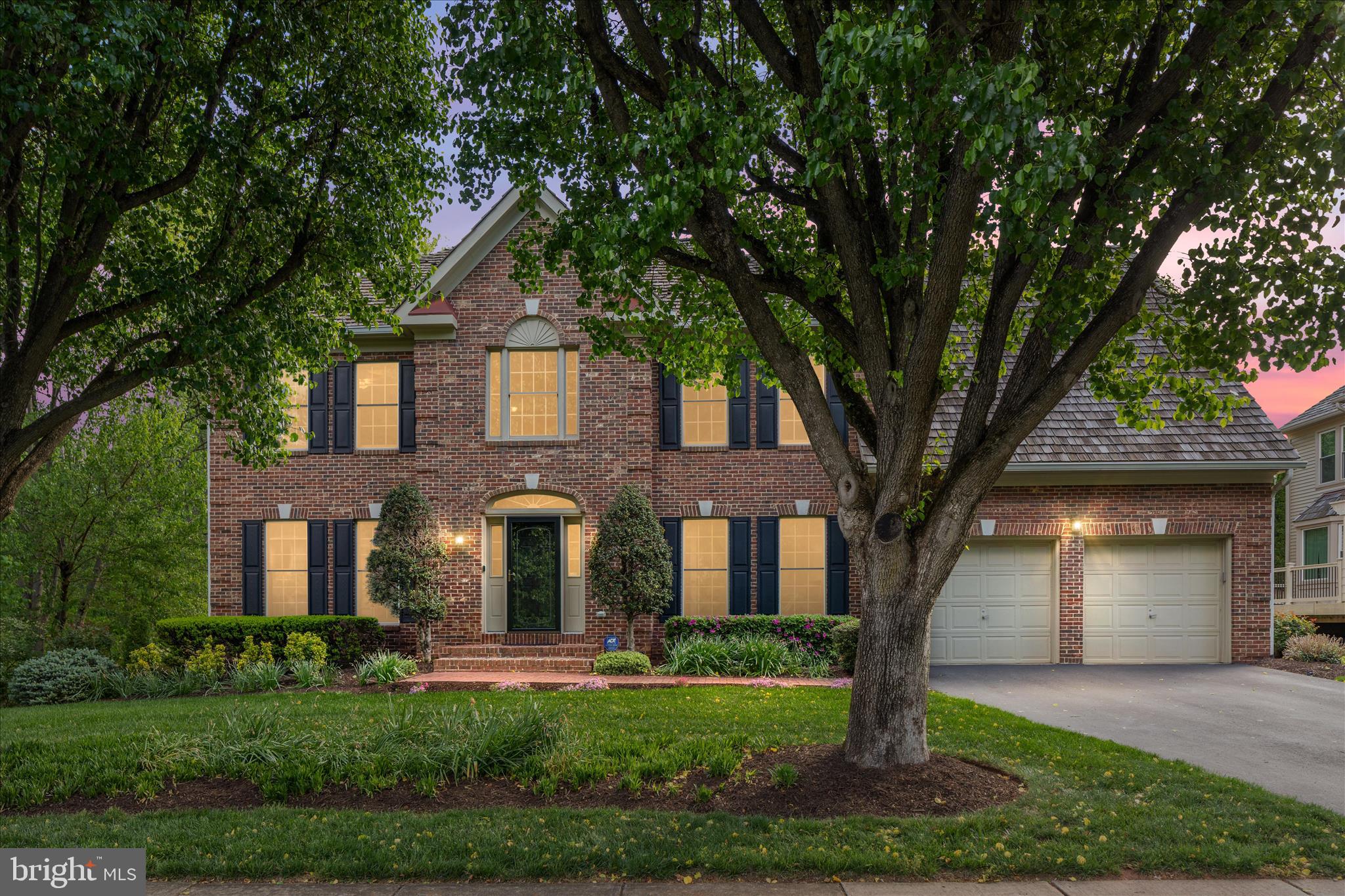 ASHBURTON OAKS - Residential