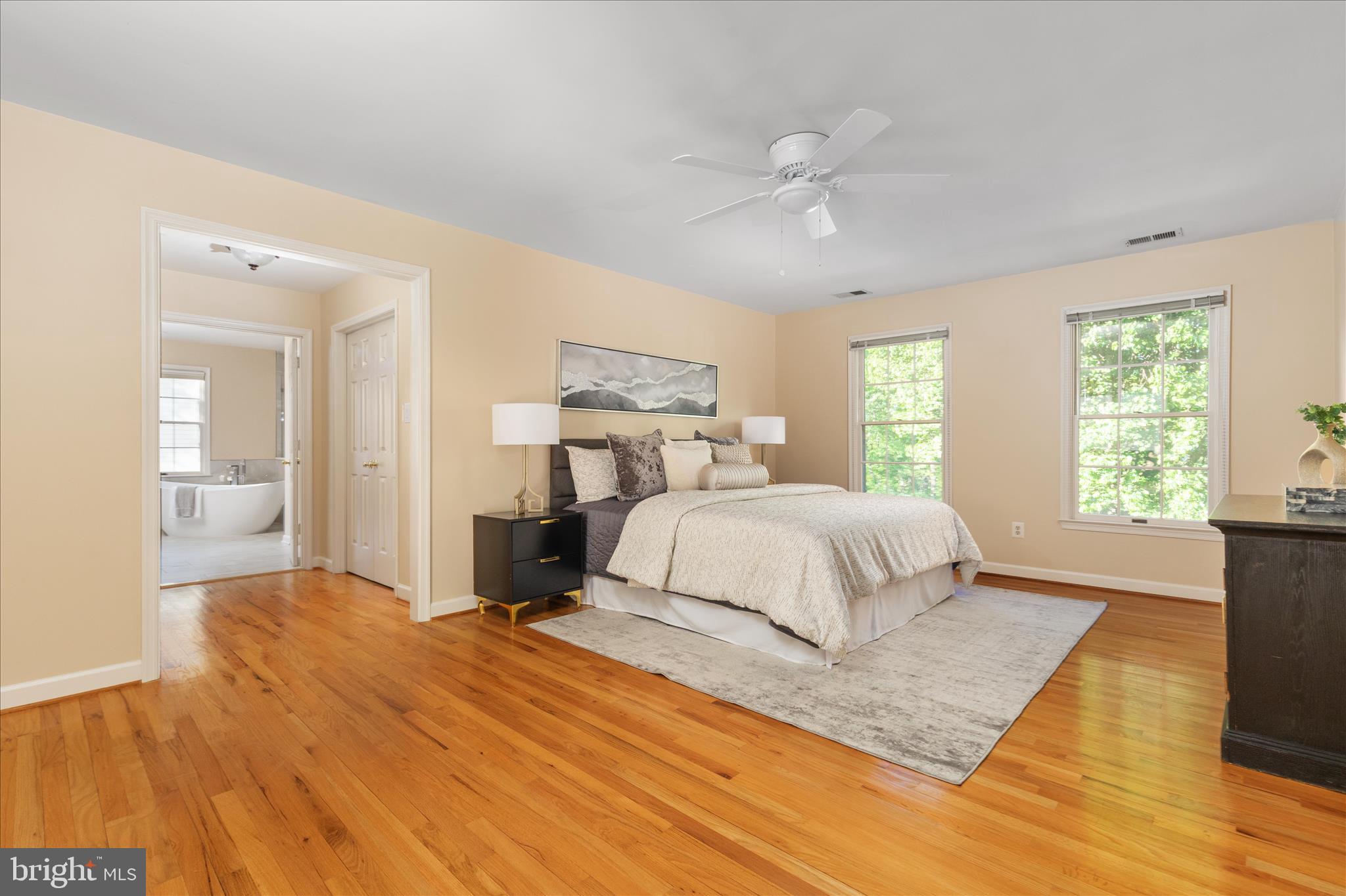 ASHBURTON OAKS - Residential