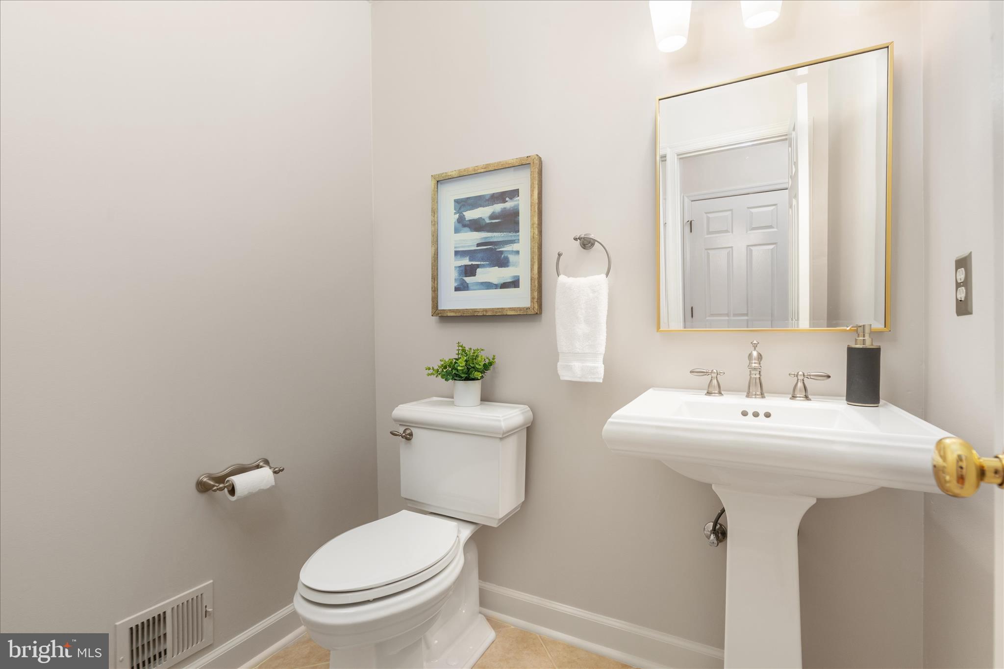 ASHBURTON OAKS - Residential