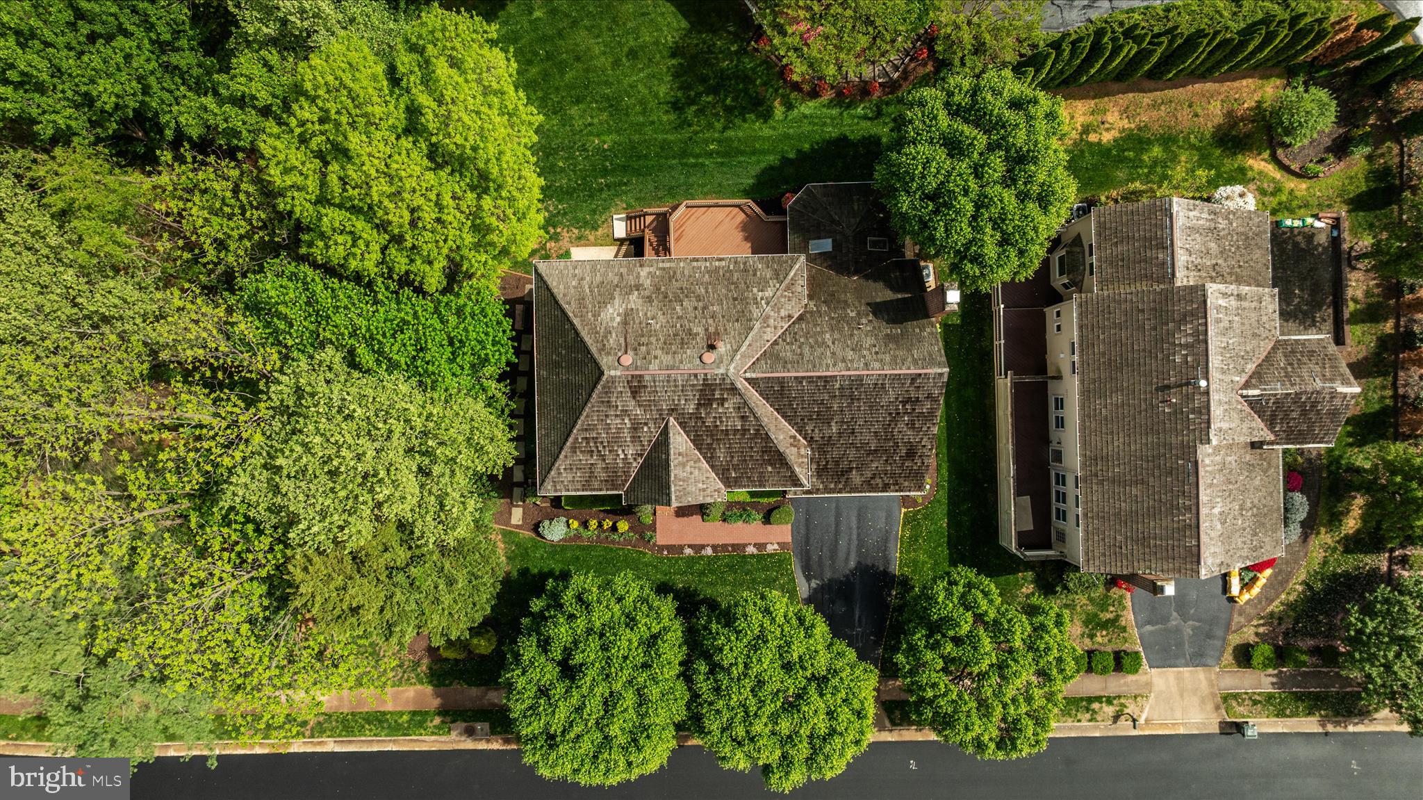 ASHBURTON OAKS - Residential