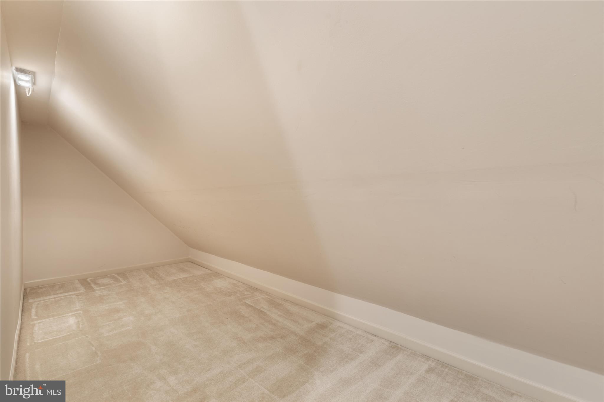 ASHBURTON OAKS - Residential