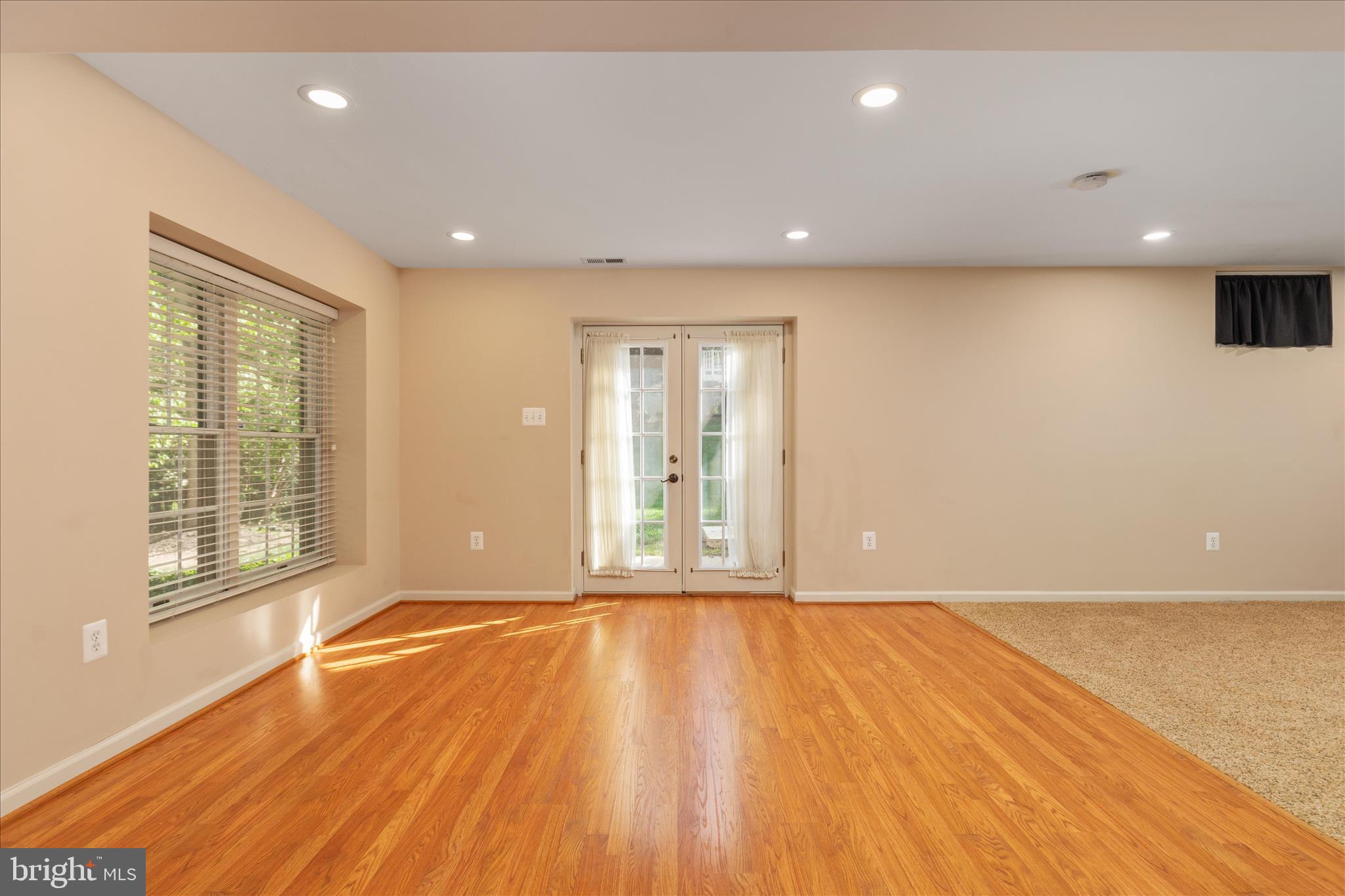 ASHBURTON OAKS - Residential