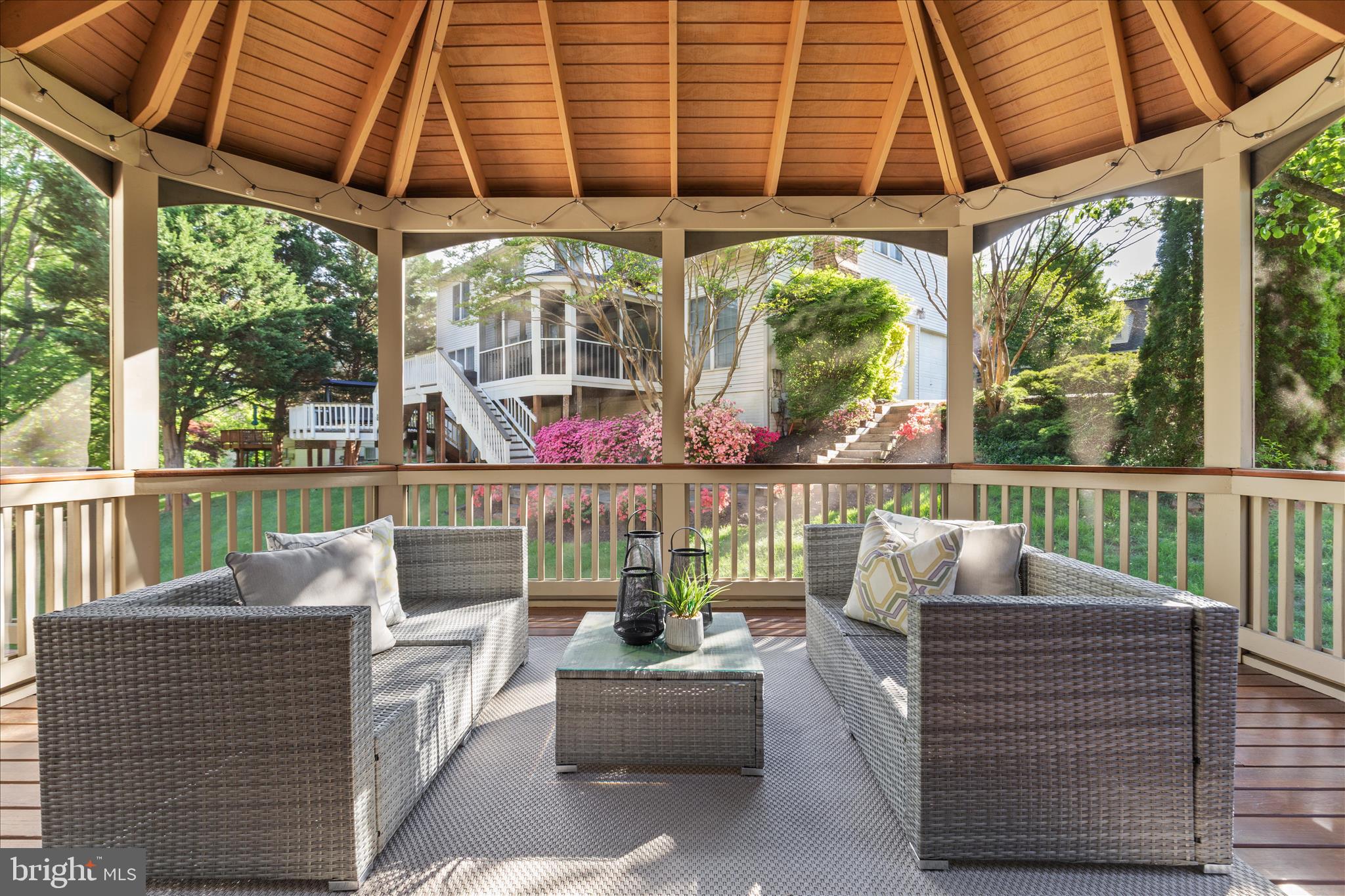 ASHBURTON OAKS - Residential