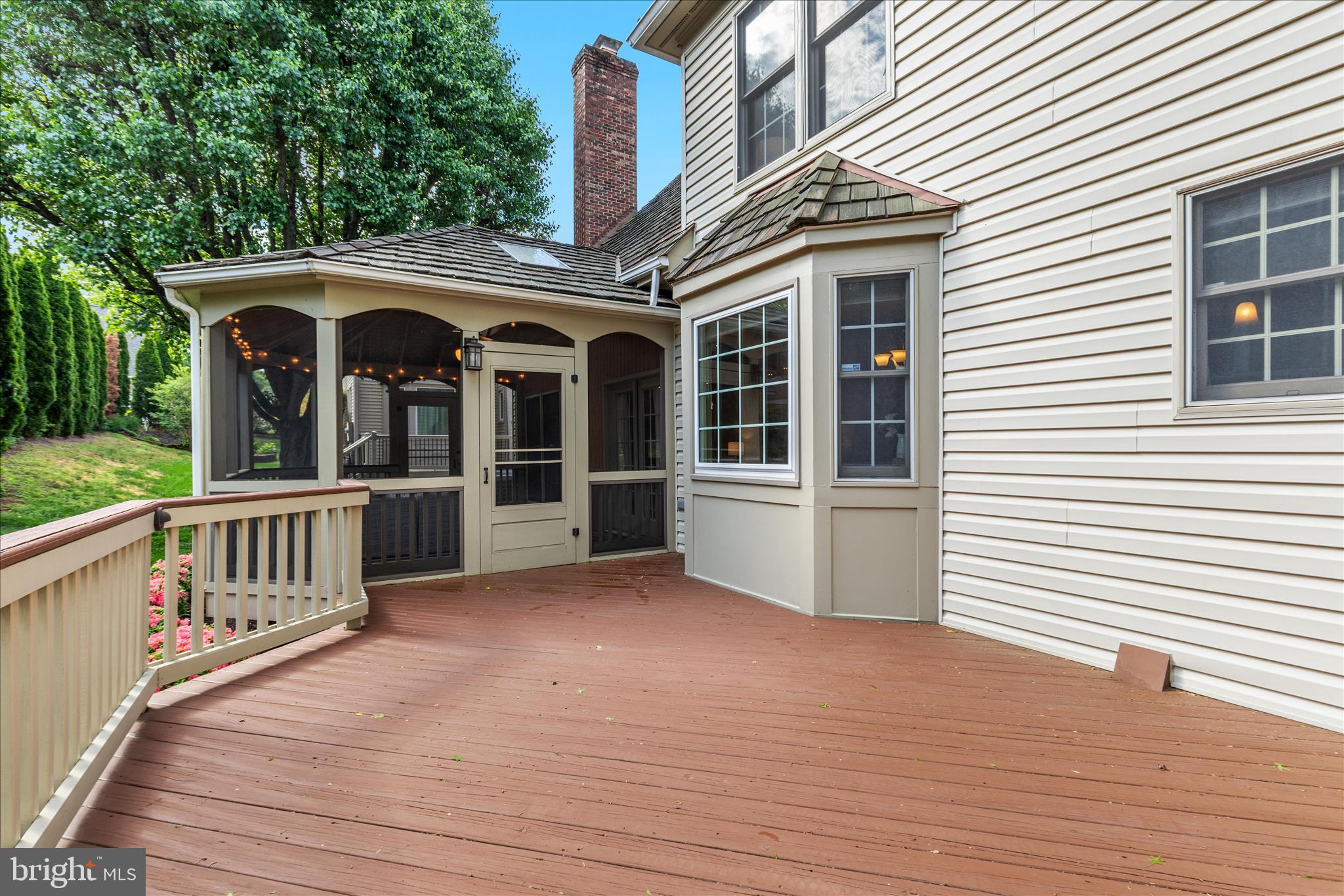 ASHBURTON OAKS - Residential