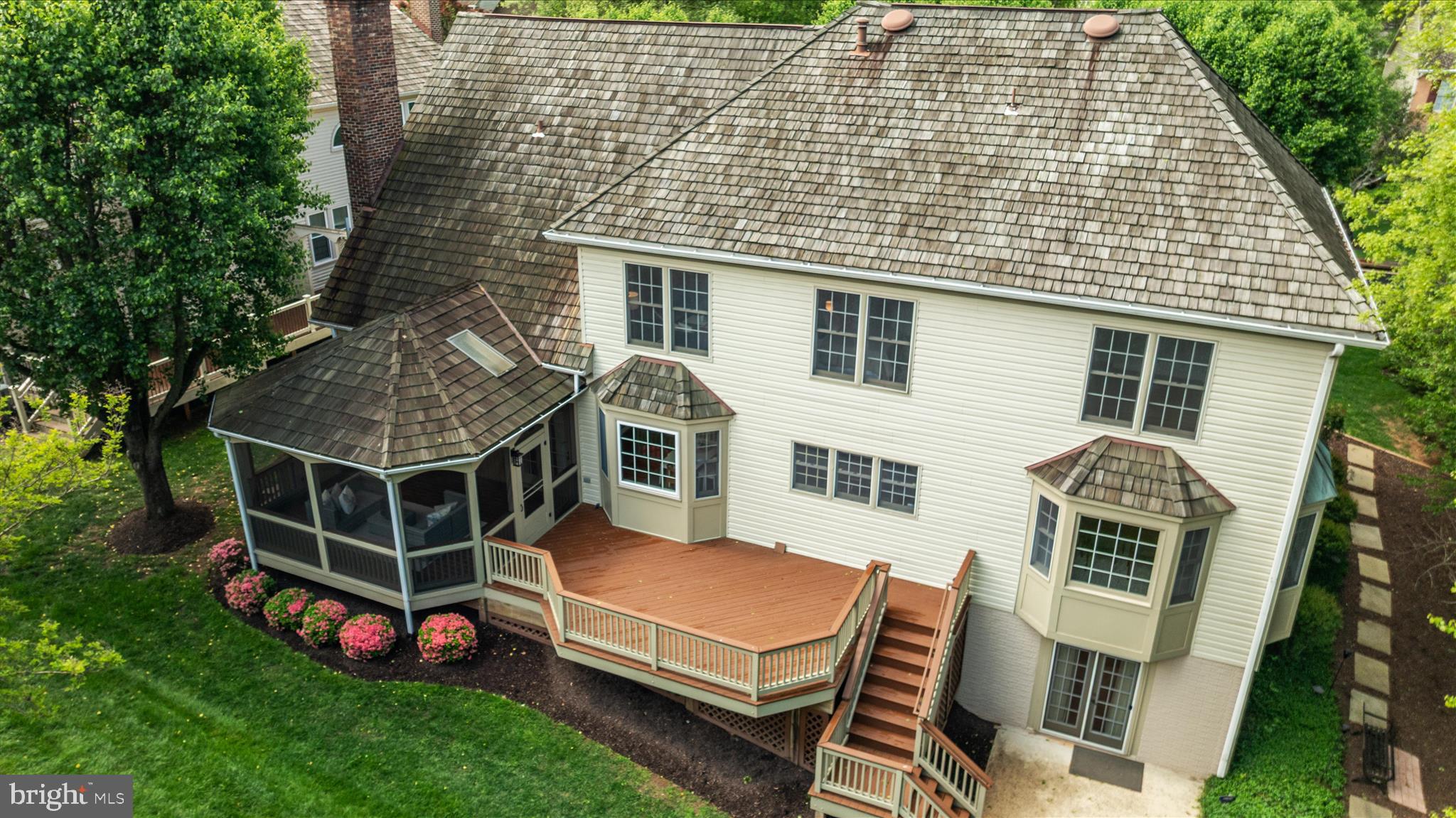 ASHBURTON OAKS - Residential