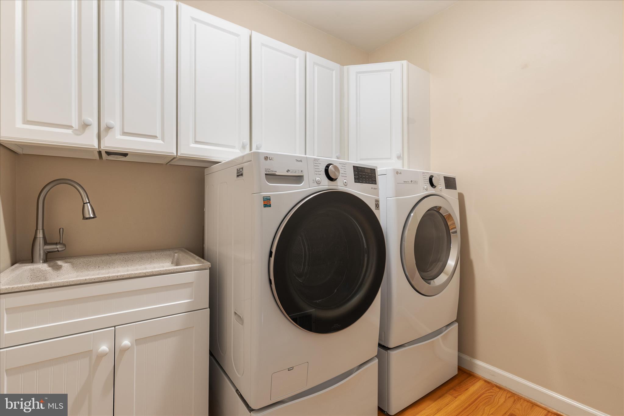 ASHBURTON OAKS - Residential