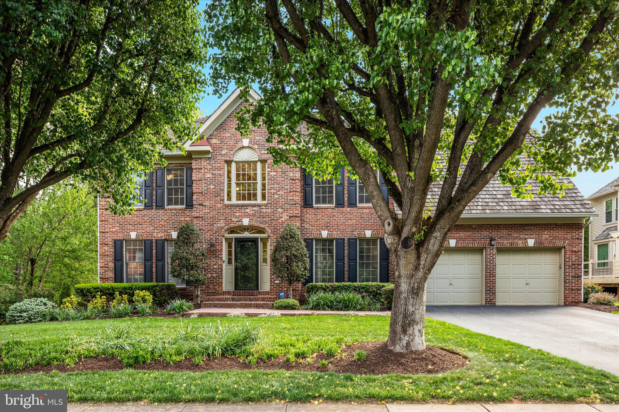 ASHBURTON OAKS - Residential