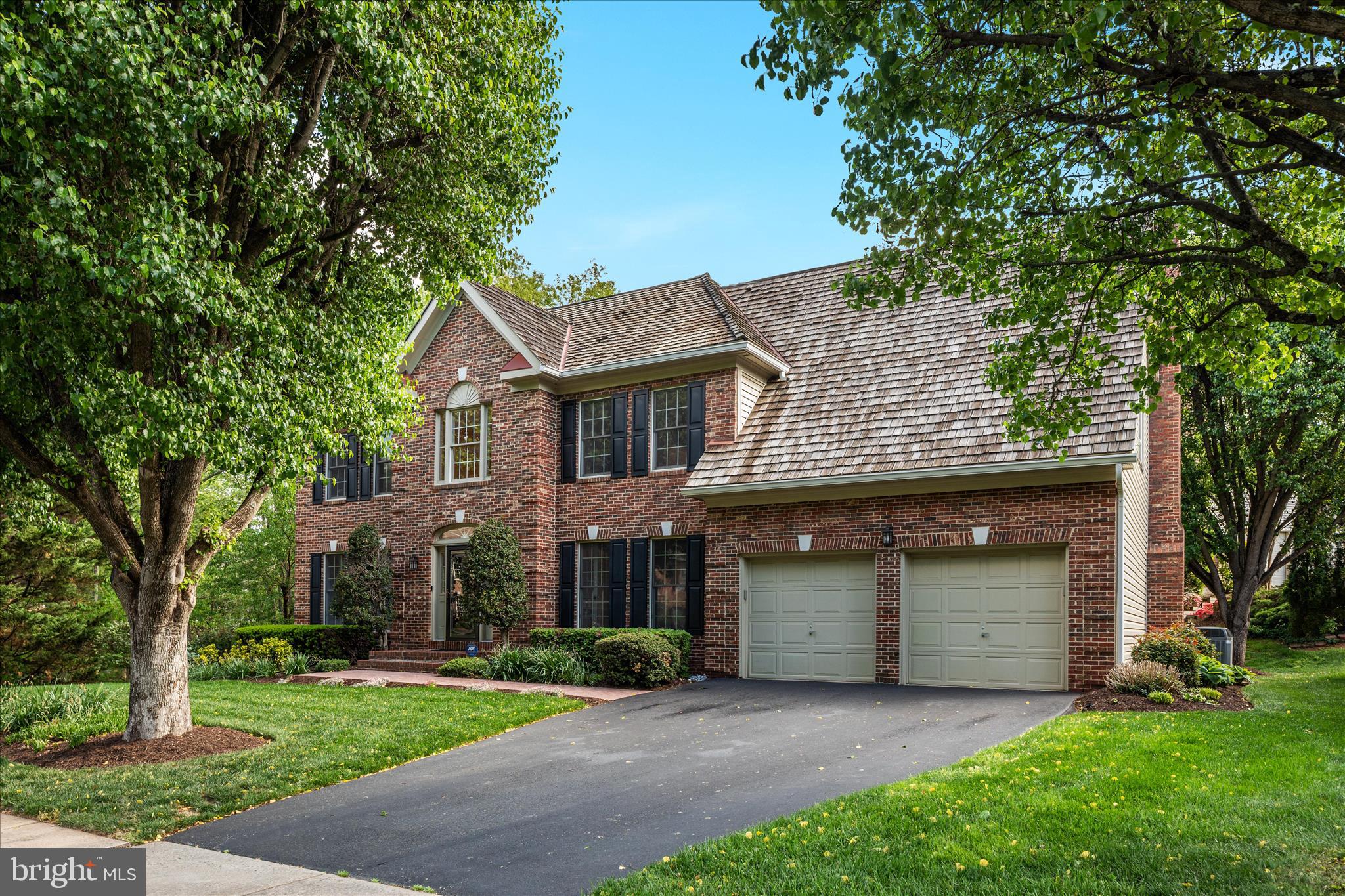 ASHBURTON OAKS - Residential