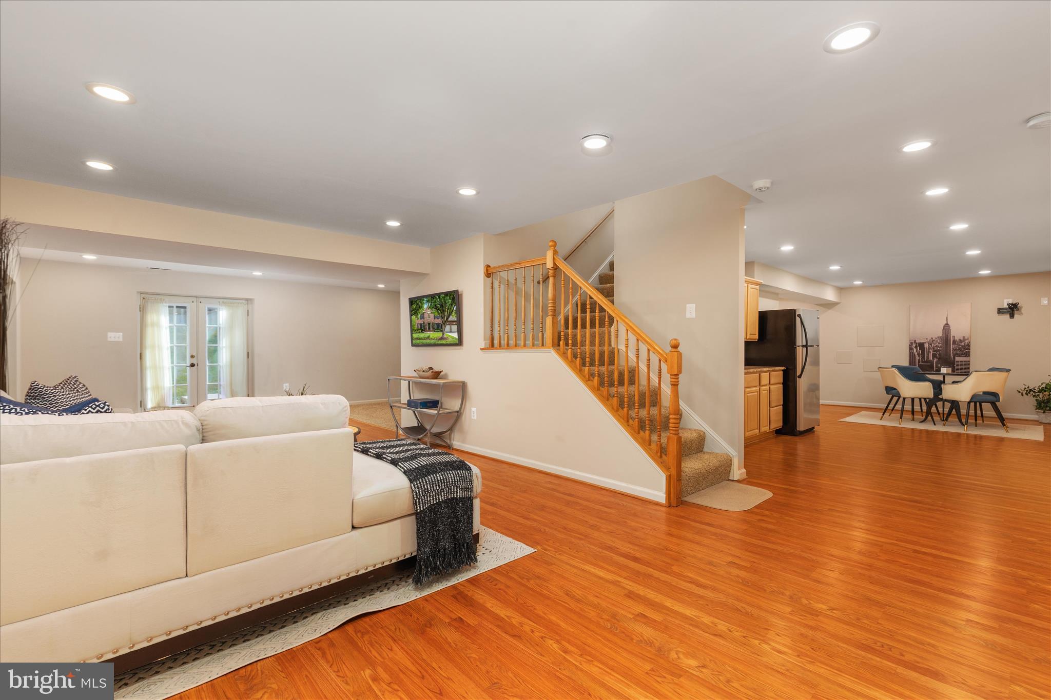 ASHBURTON OAKS - Residential