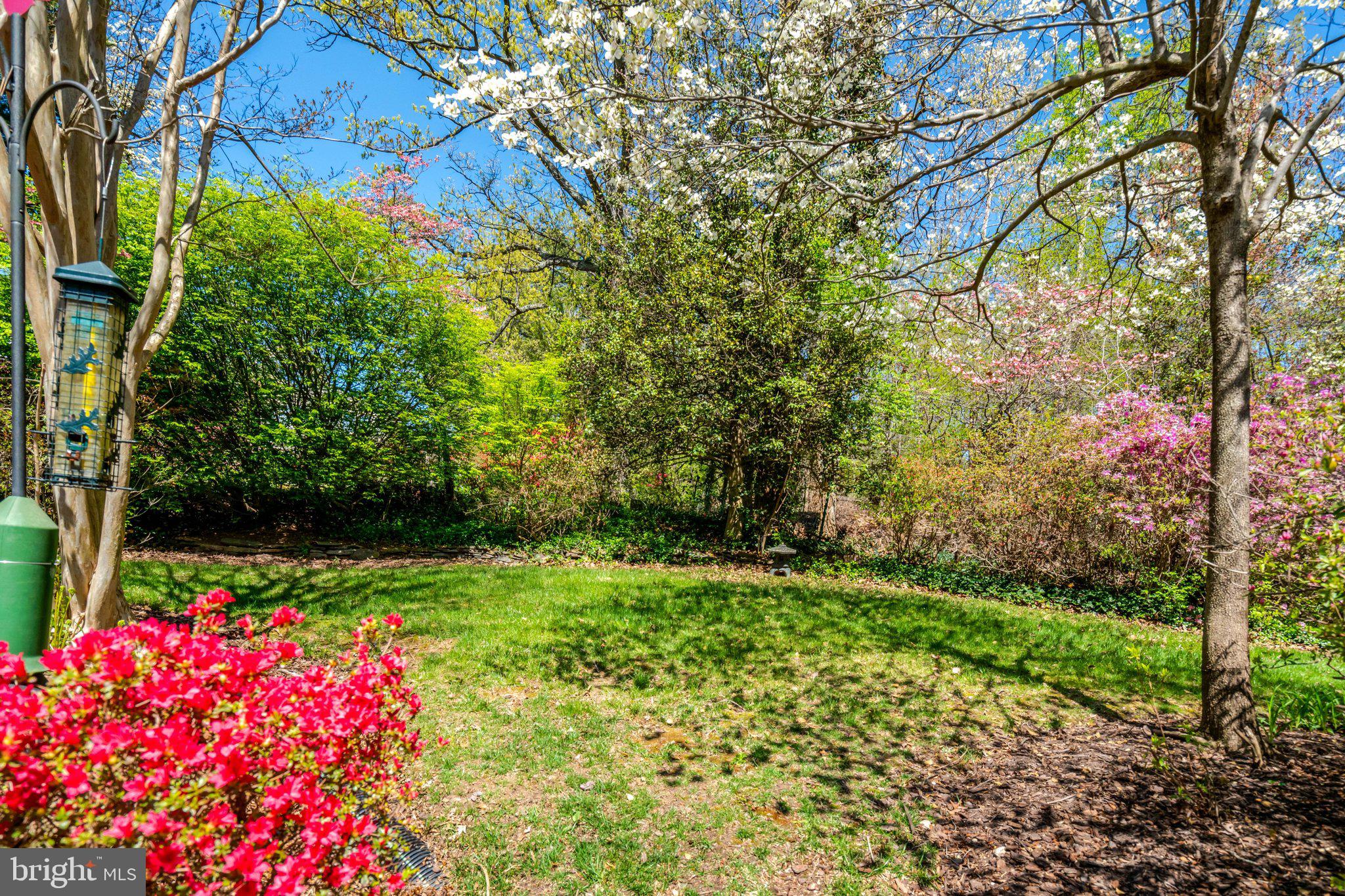 COLUMBIA OAKS - Residential