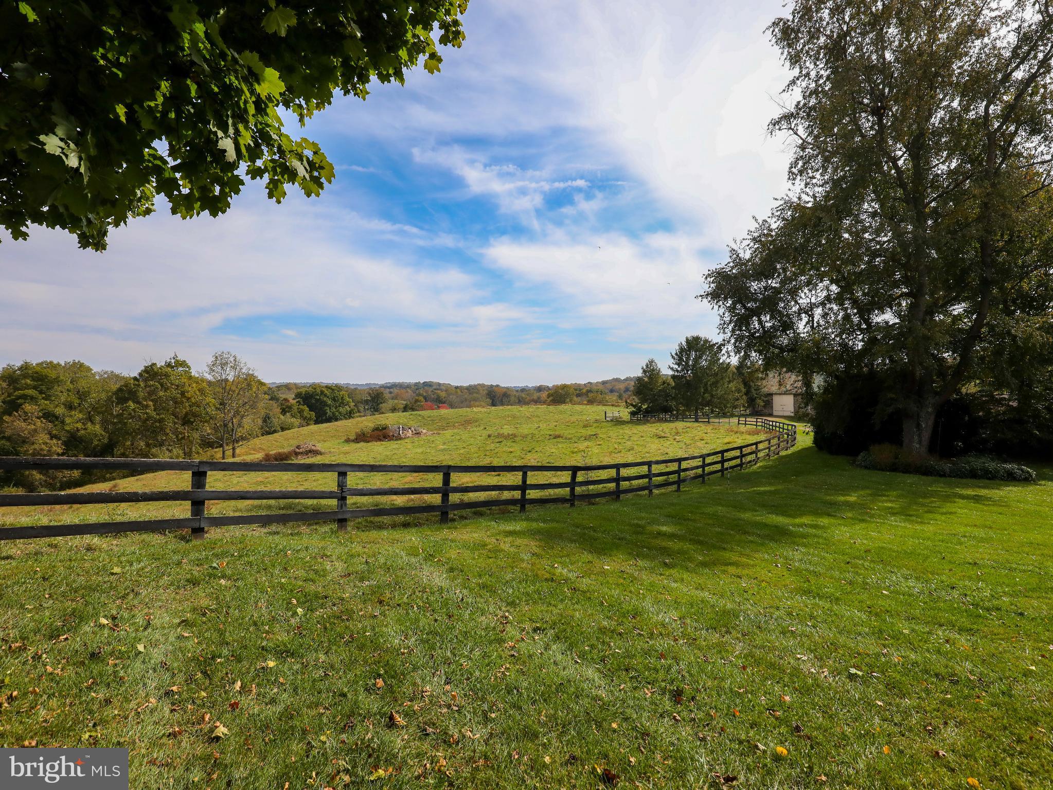 MEETINGHOUSE FARM - Residential