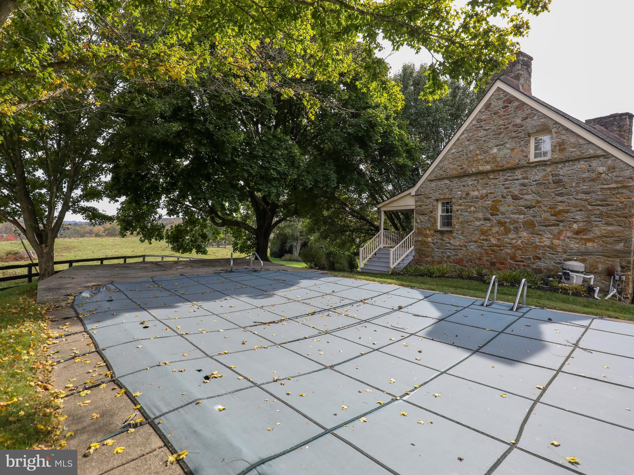 MEETINGHOUSE FARM - Residential