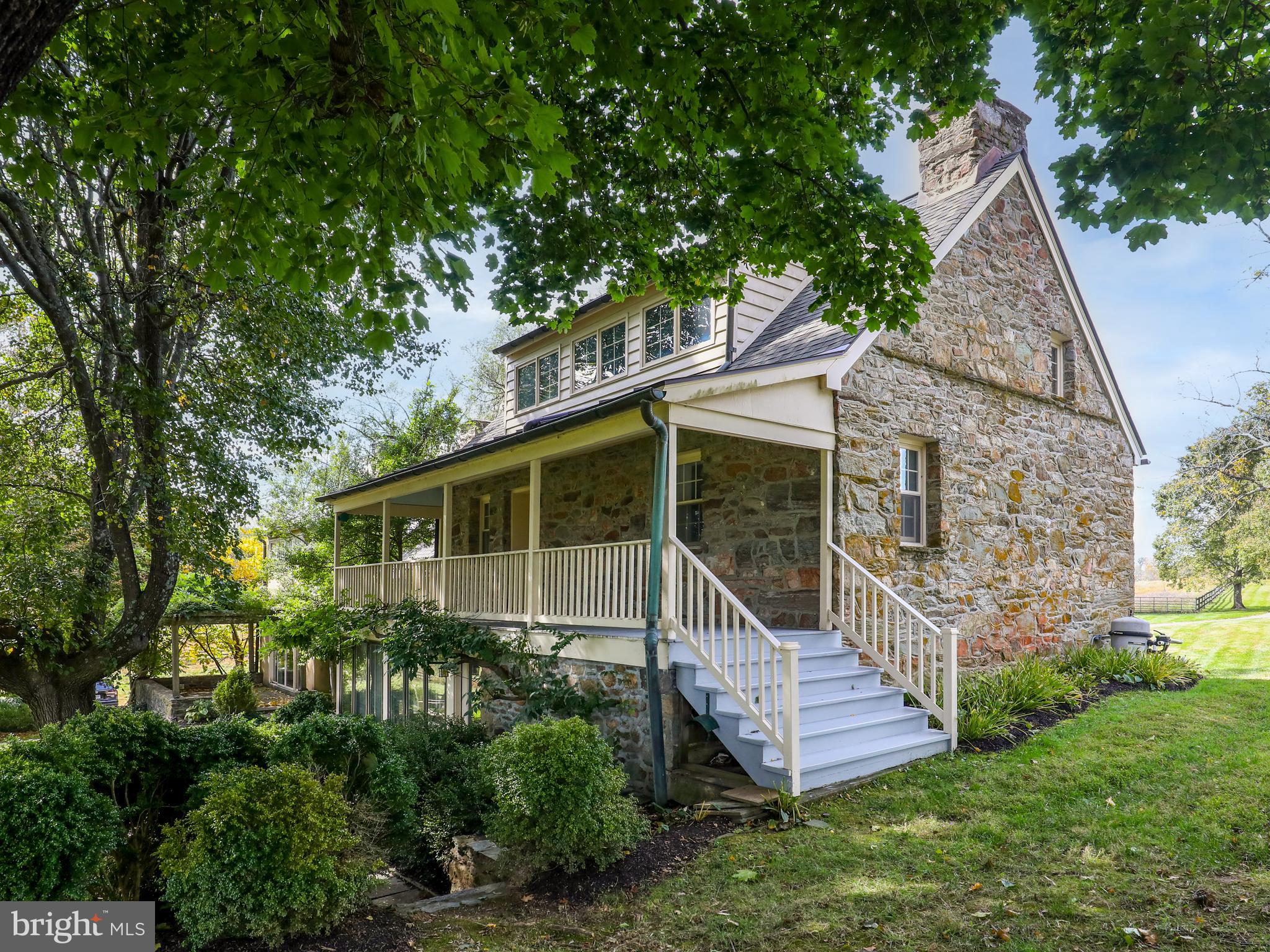 MEETINGHOUSE FARM - Residential