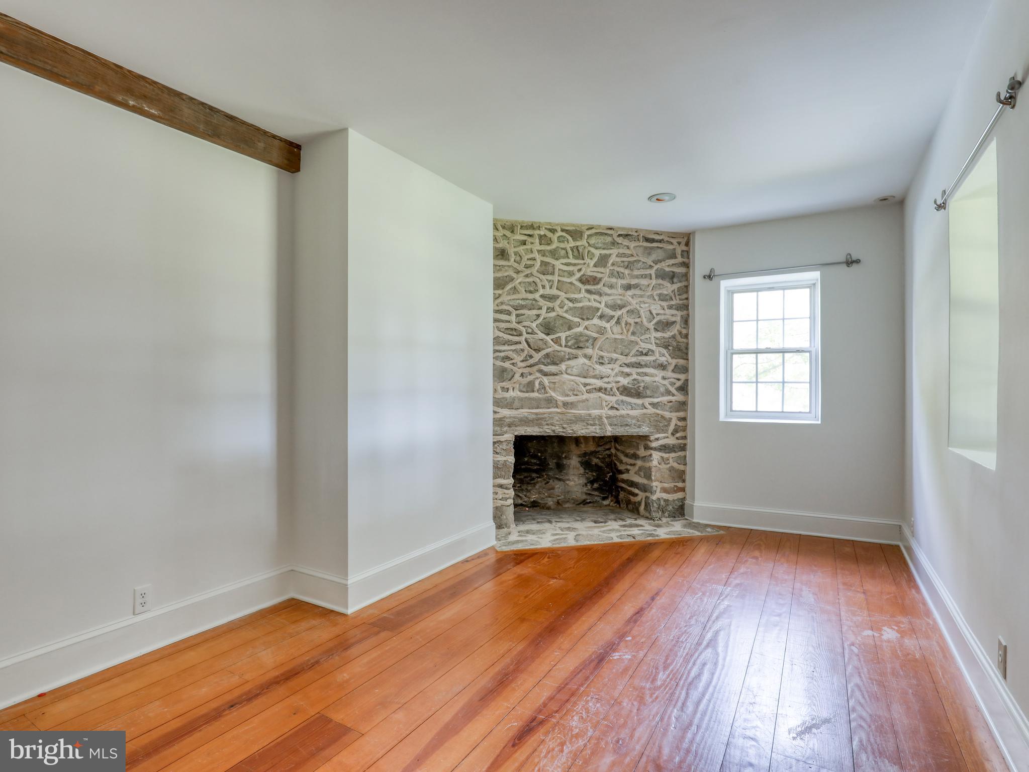 MEETINGHOUSE FARM - Residential