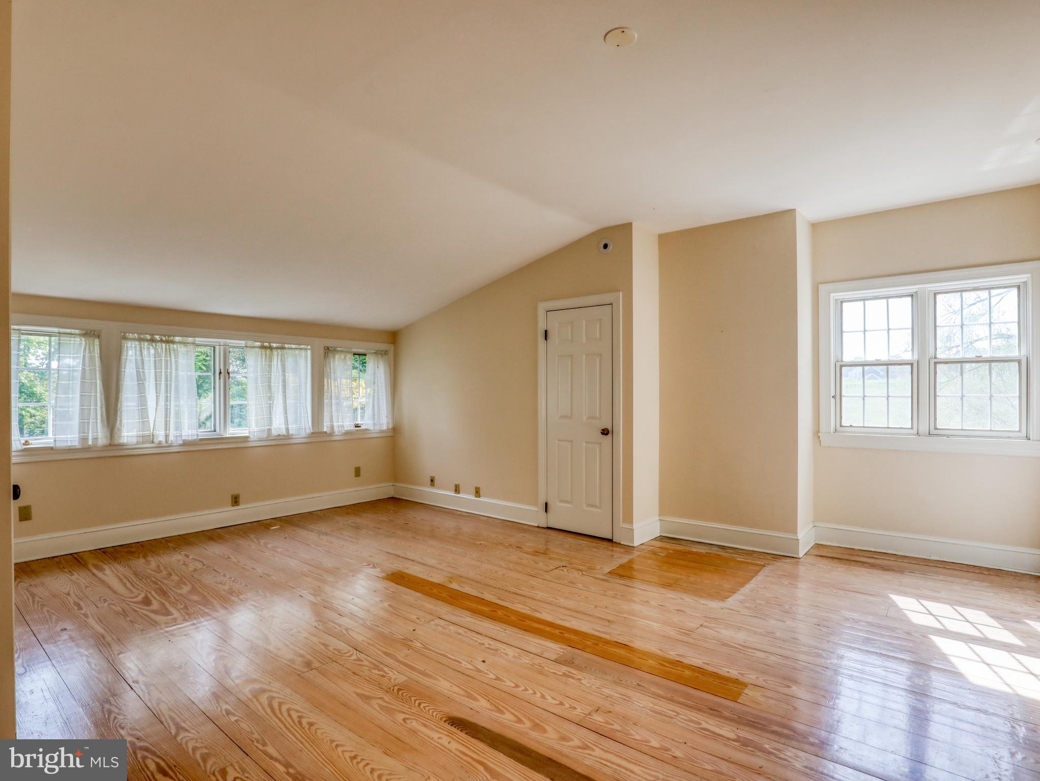 MEETINGHOUSE FARM - Residential