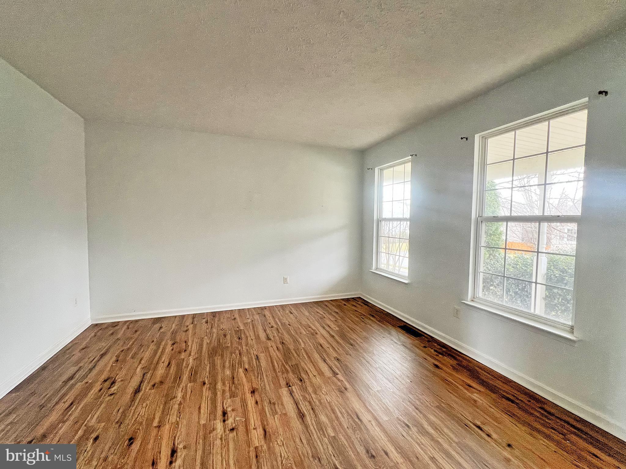 MANCHESTER FARMS - Residential