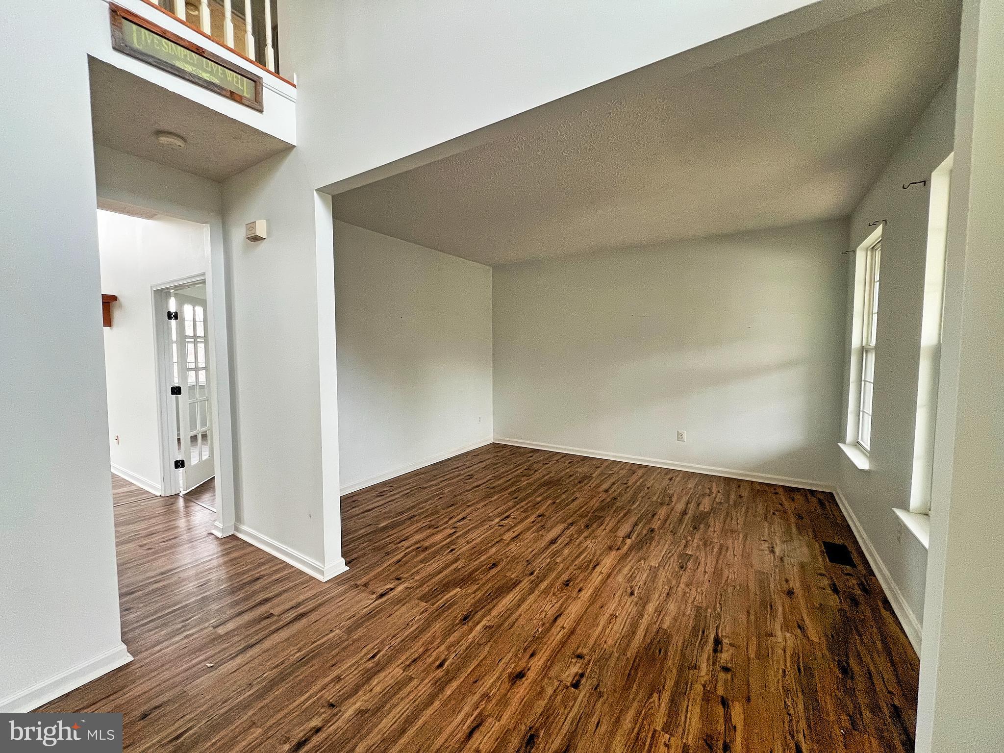 MANCHESTER FARMS - Residential