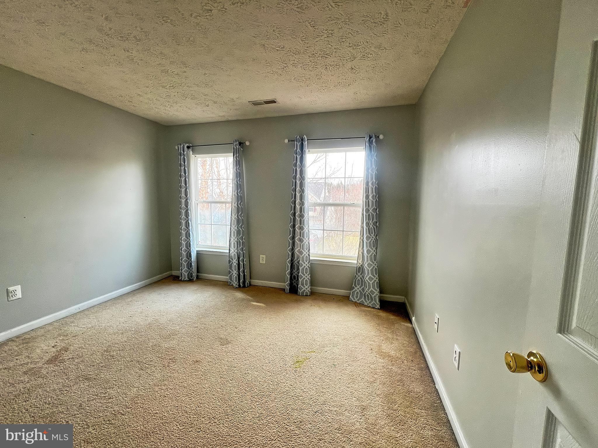 MANCHESTER FARMS - Residential