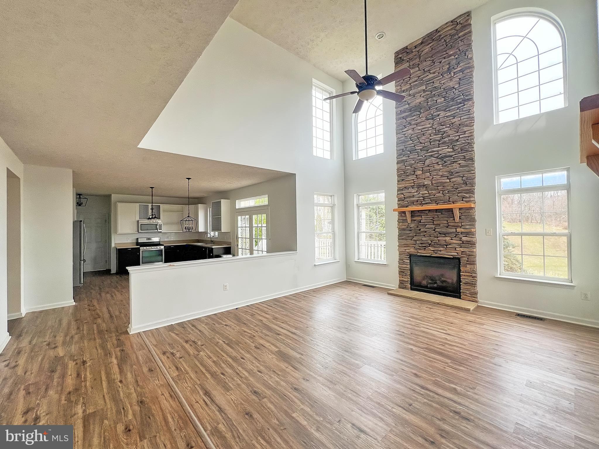 MANCHESTER FARMS - Residential