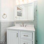 CHARLES VILLAGE - Residential