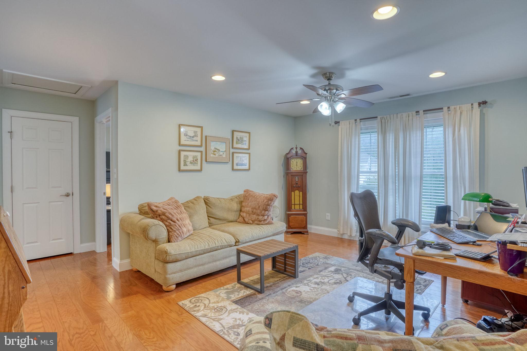 BETHANY WOODS - Residential