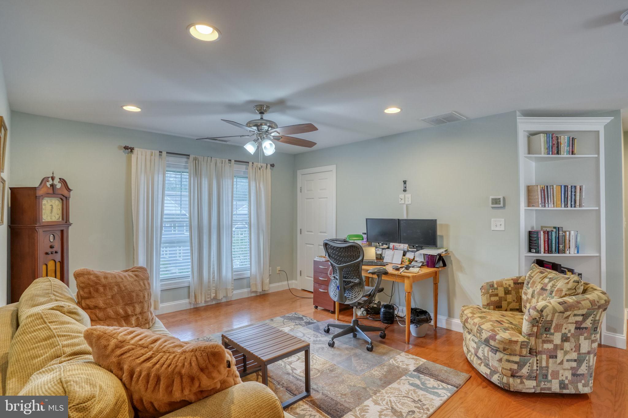 BETHANY WOODS - Residential