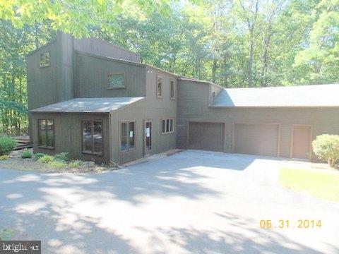 SPRING HILL ACRES - Residential