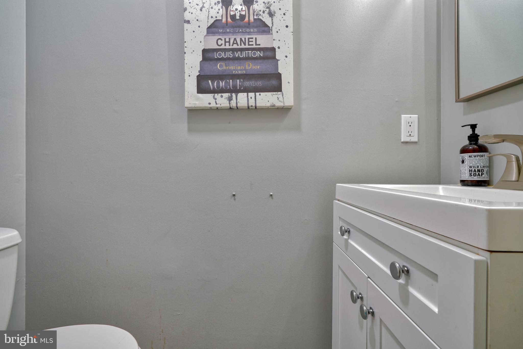 CHAPEL GLEN - Residential