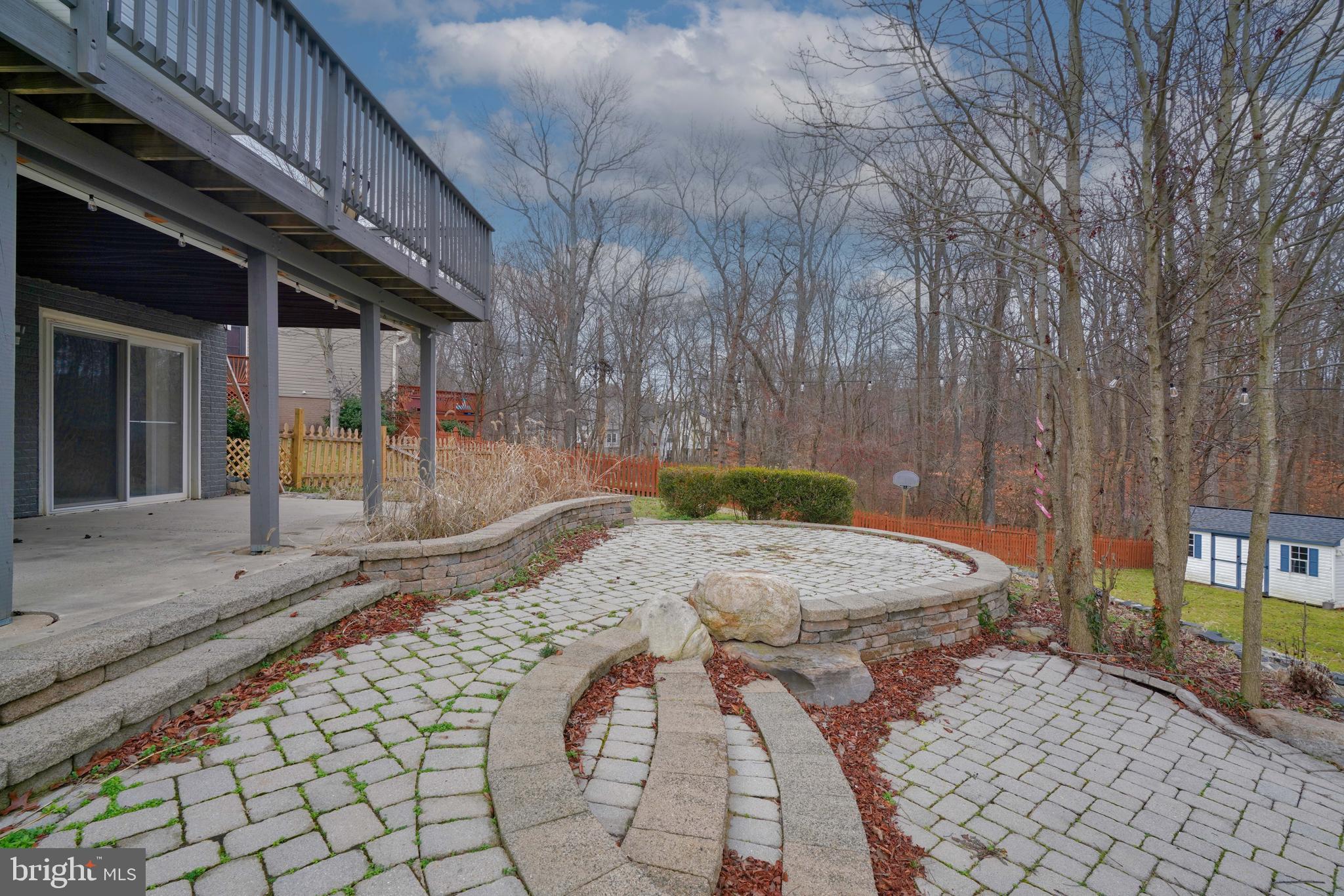 CHAPEL GLEN - Residential