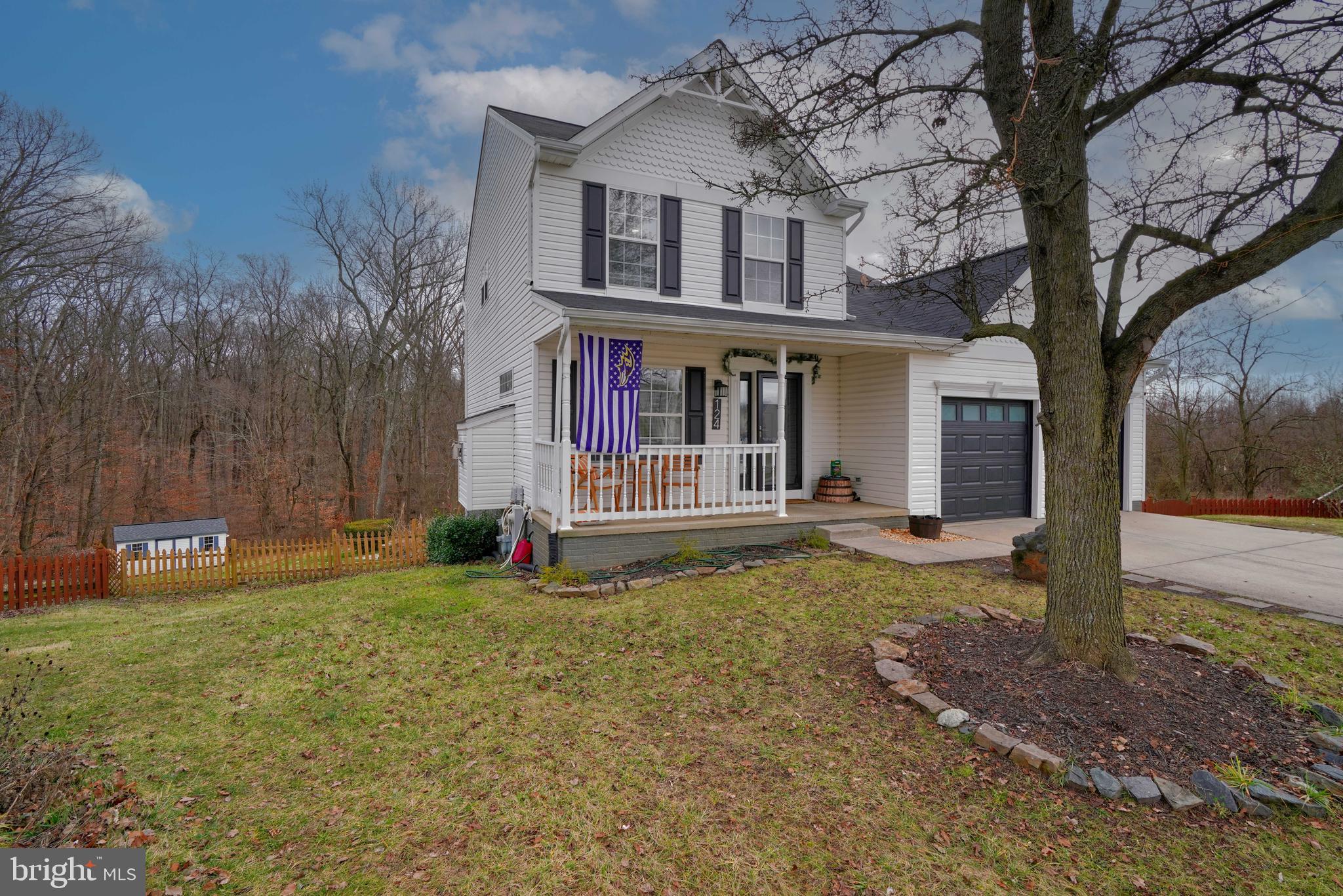 CHAPEL GLEN - Residential