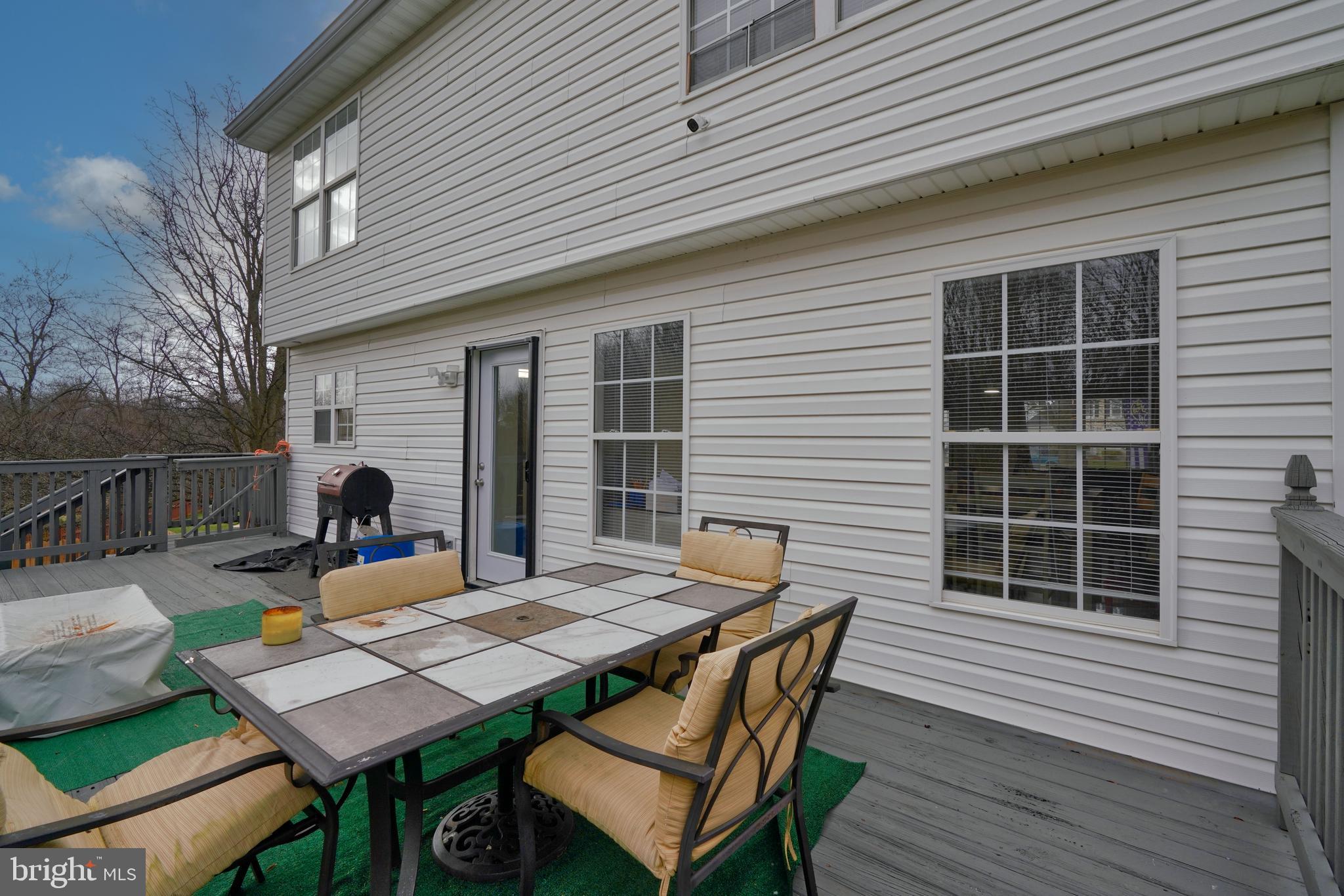 CHAPEL GLEN - Residential