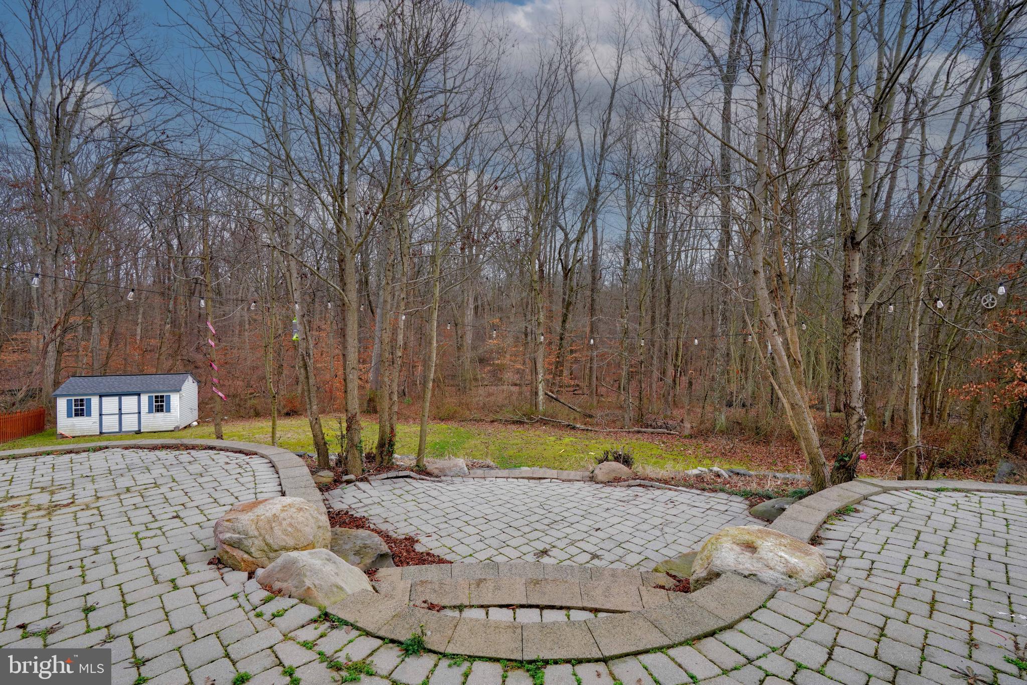 CHAPEL GLEN - Residential