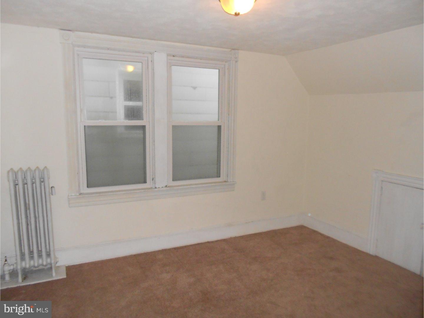 SUMMIT HILL - Residential