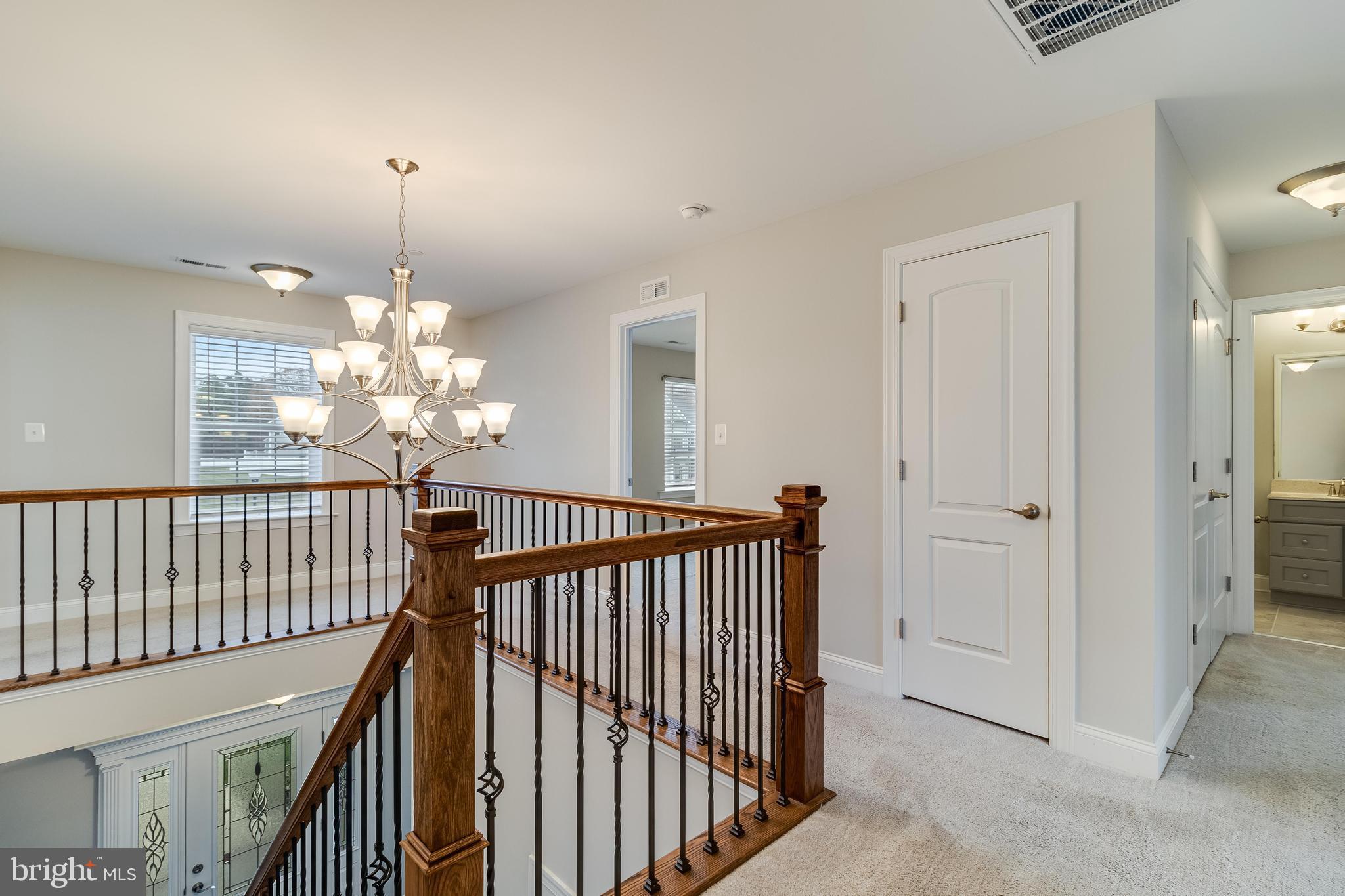 MEADOWS AT TOWN RUN - Residential Lease