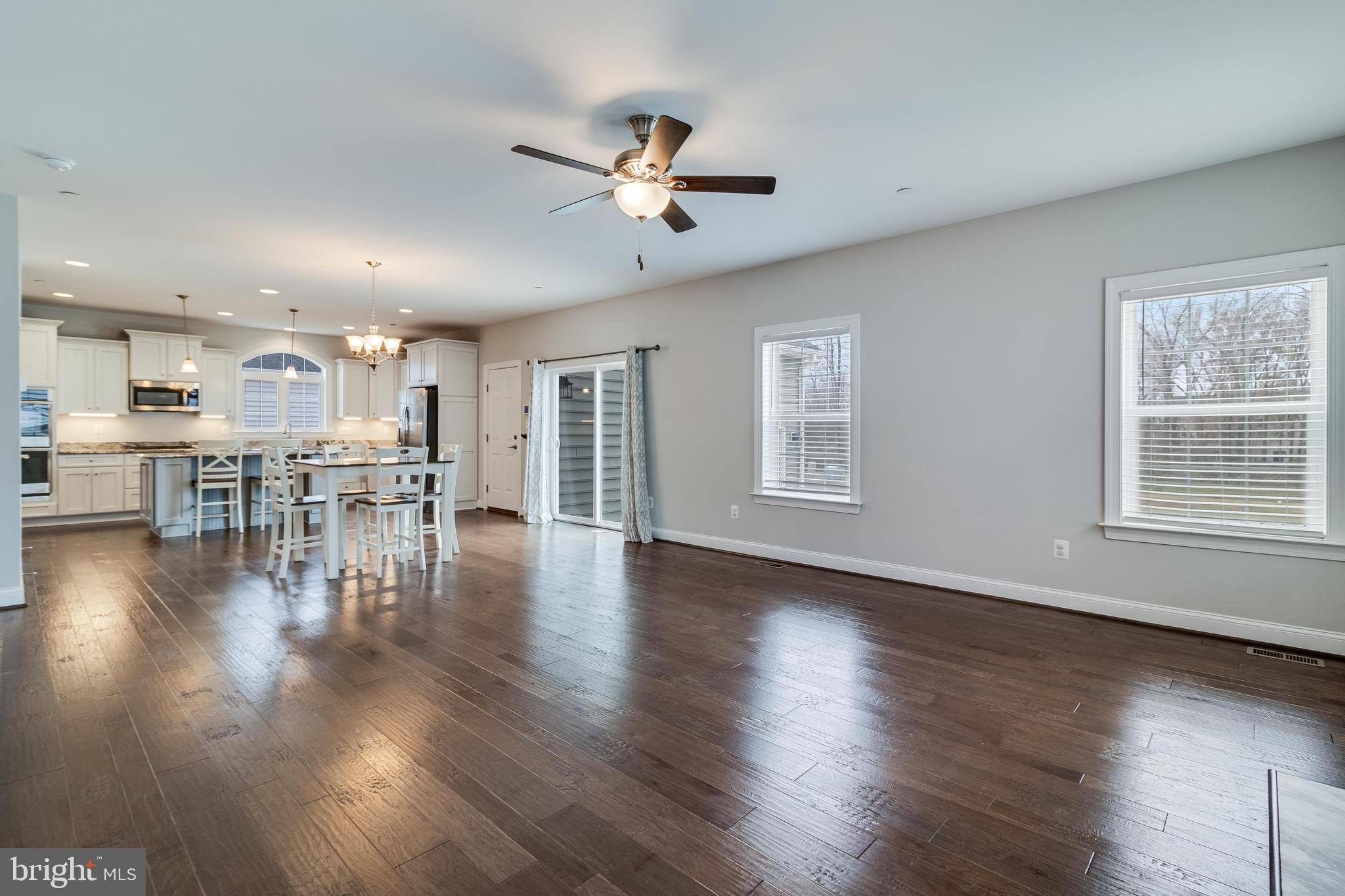 MEADOWS AT TOWN RUN - Residential Lease