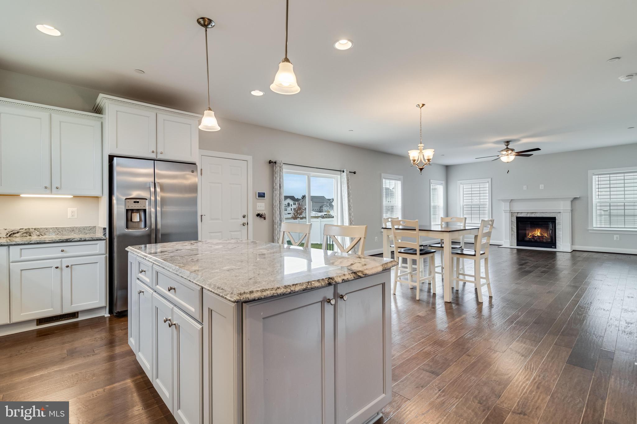 MEADOWS AT TOWN RUN - Residential Lease