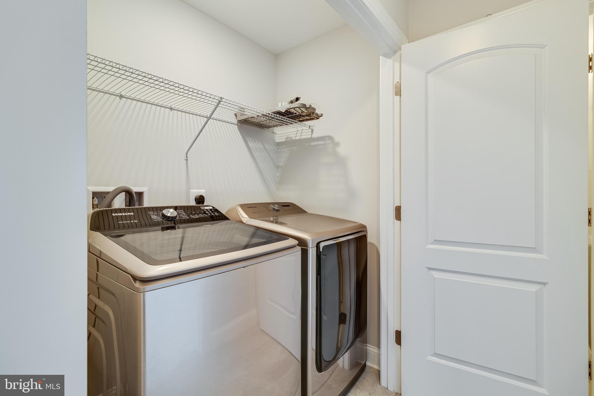 MEADOWS AT TOWN RUN - Residential Lease