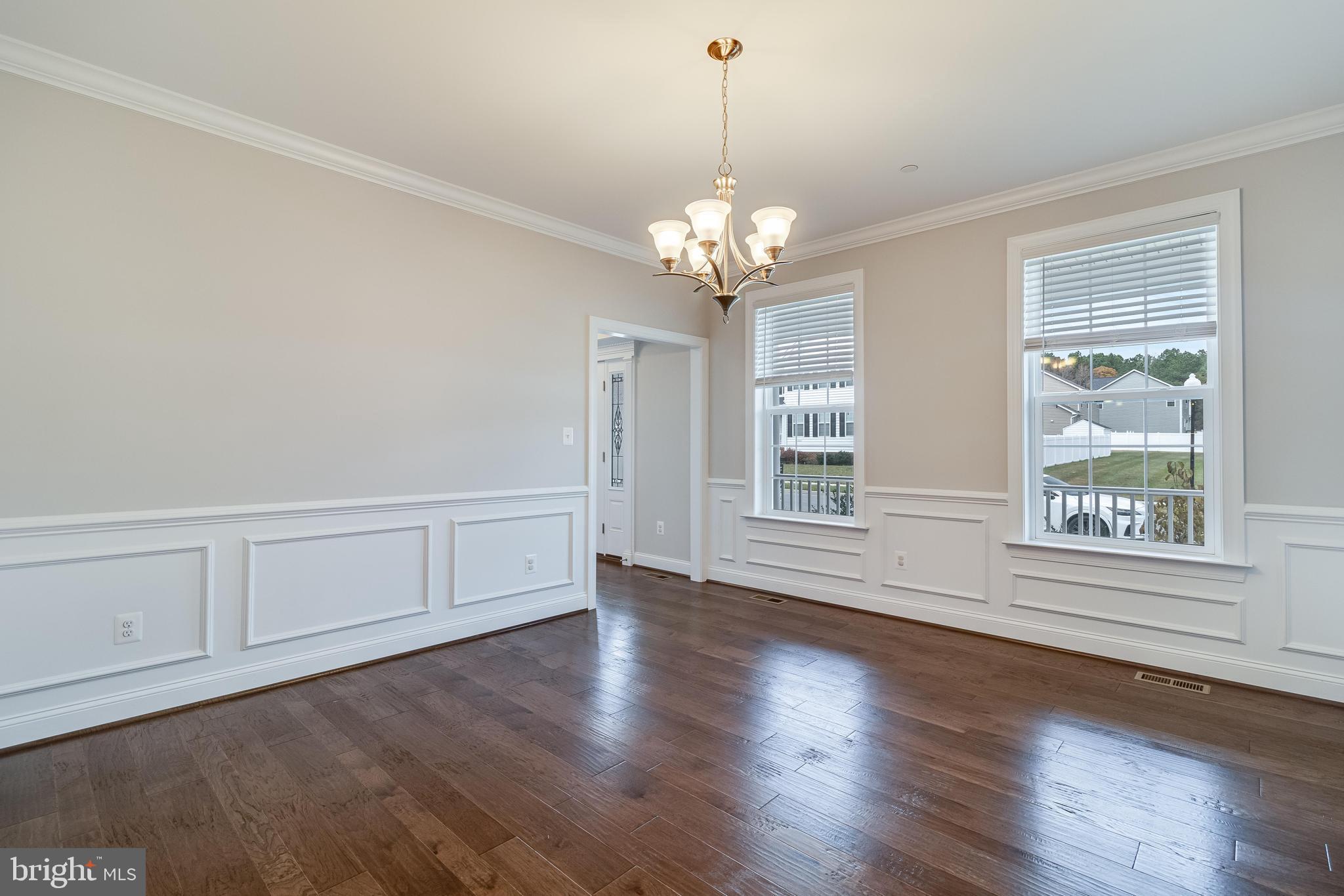 MEADOWS AT TOWN RUN - Residential Lease