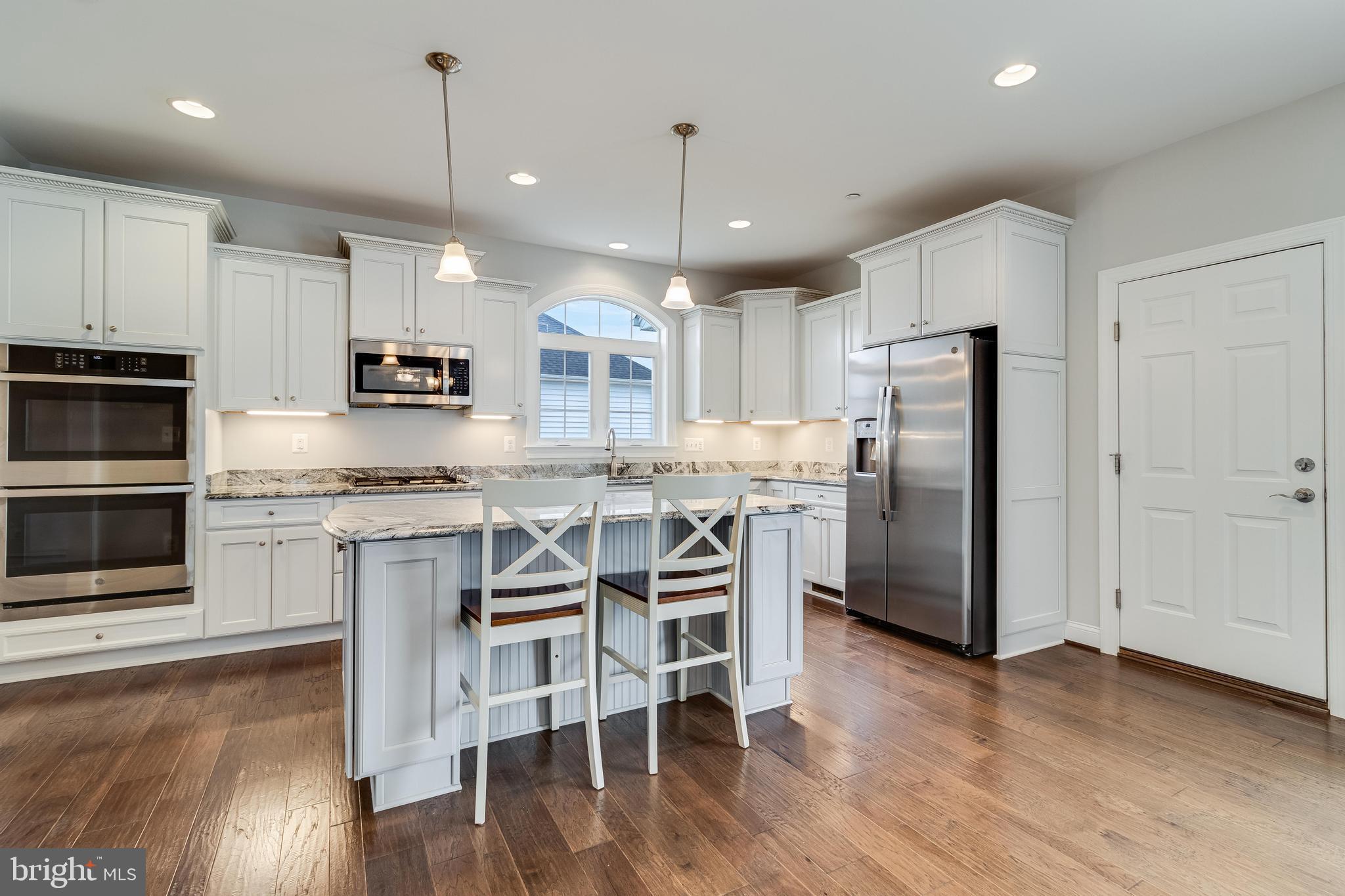 MEADOWS AT TOWN RUN - Residential Lease