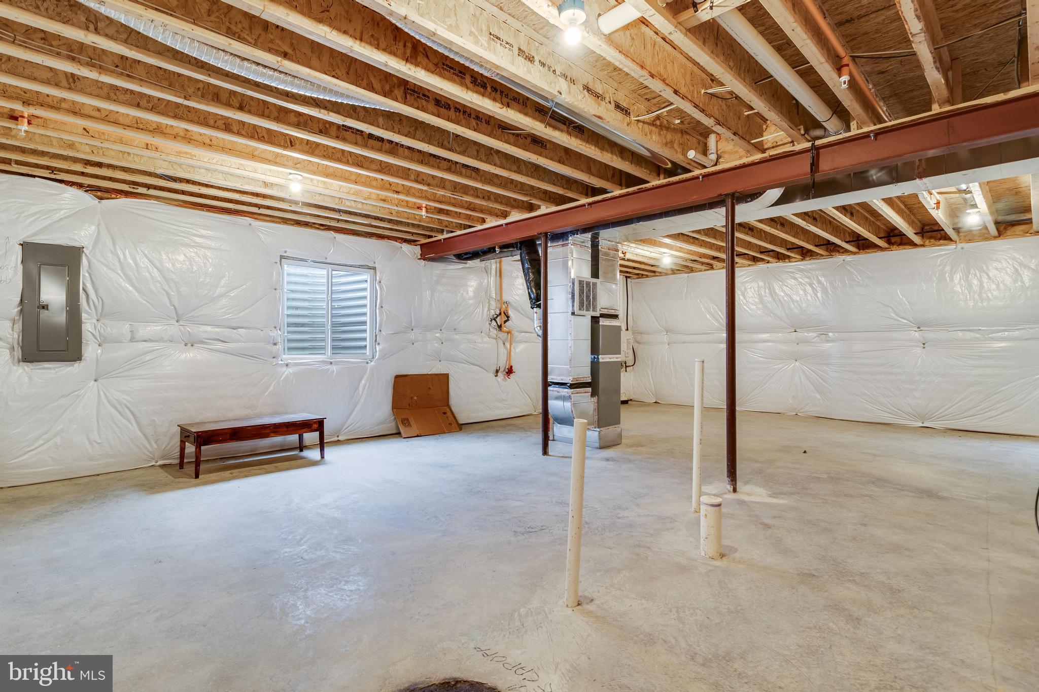 MEADOWS AT TOWN RUN - Residential Lease