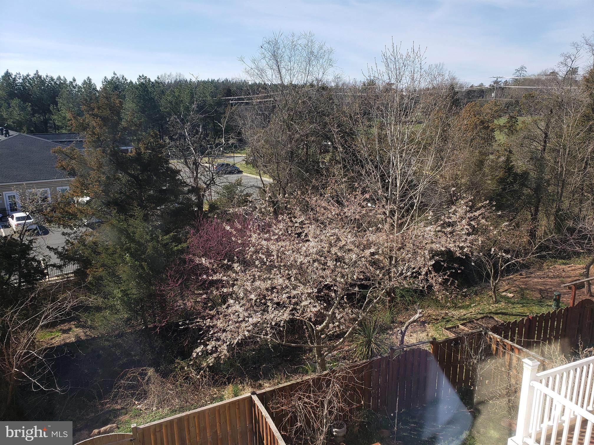 NORTHLAKE - Residential Lease